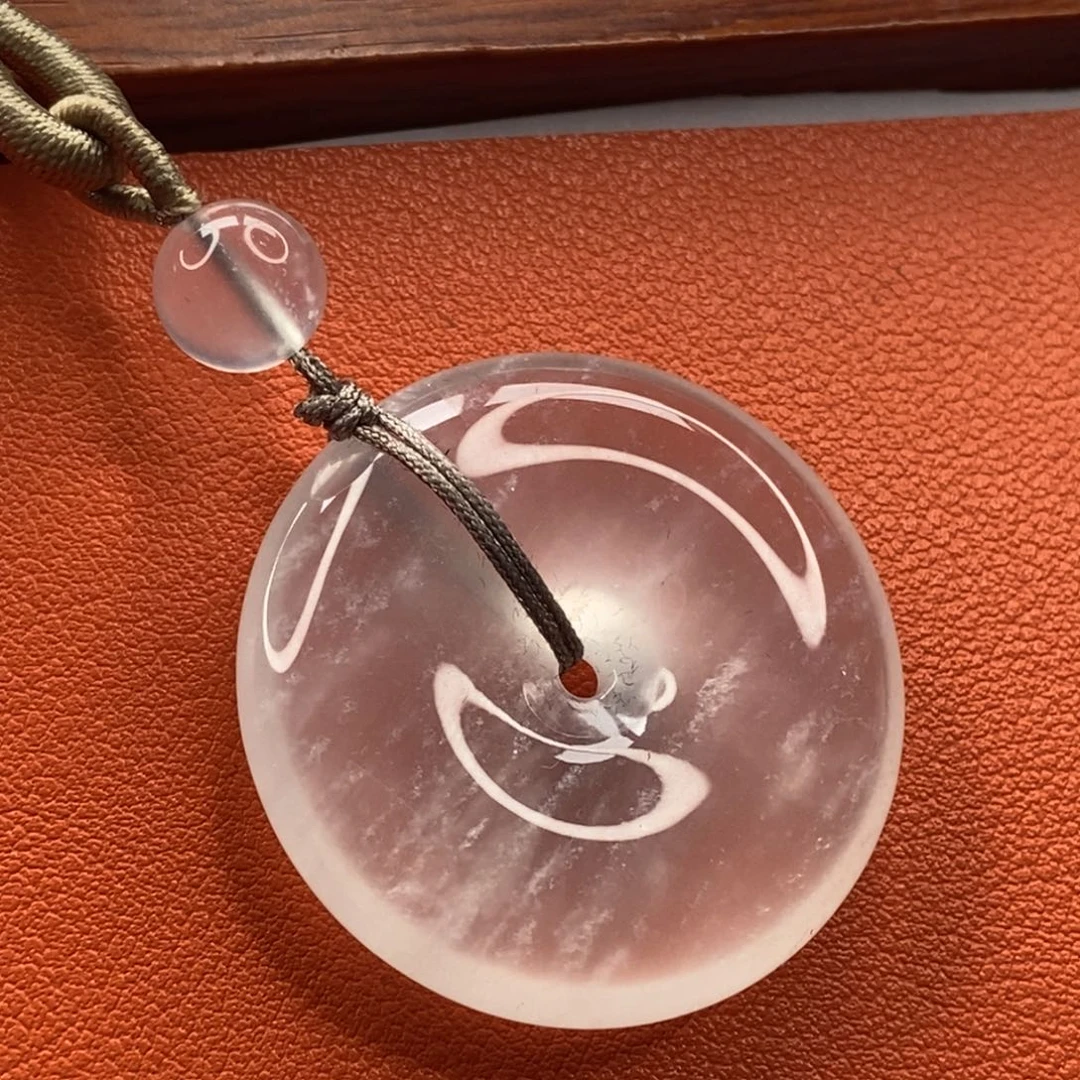 石英质玉颈饰未镶嵌