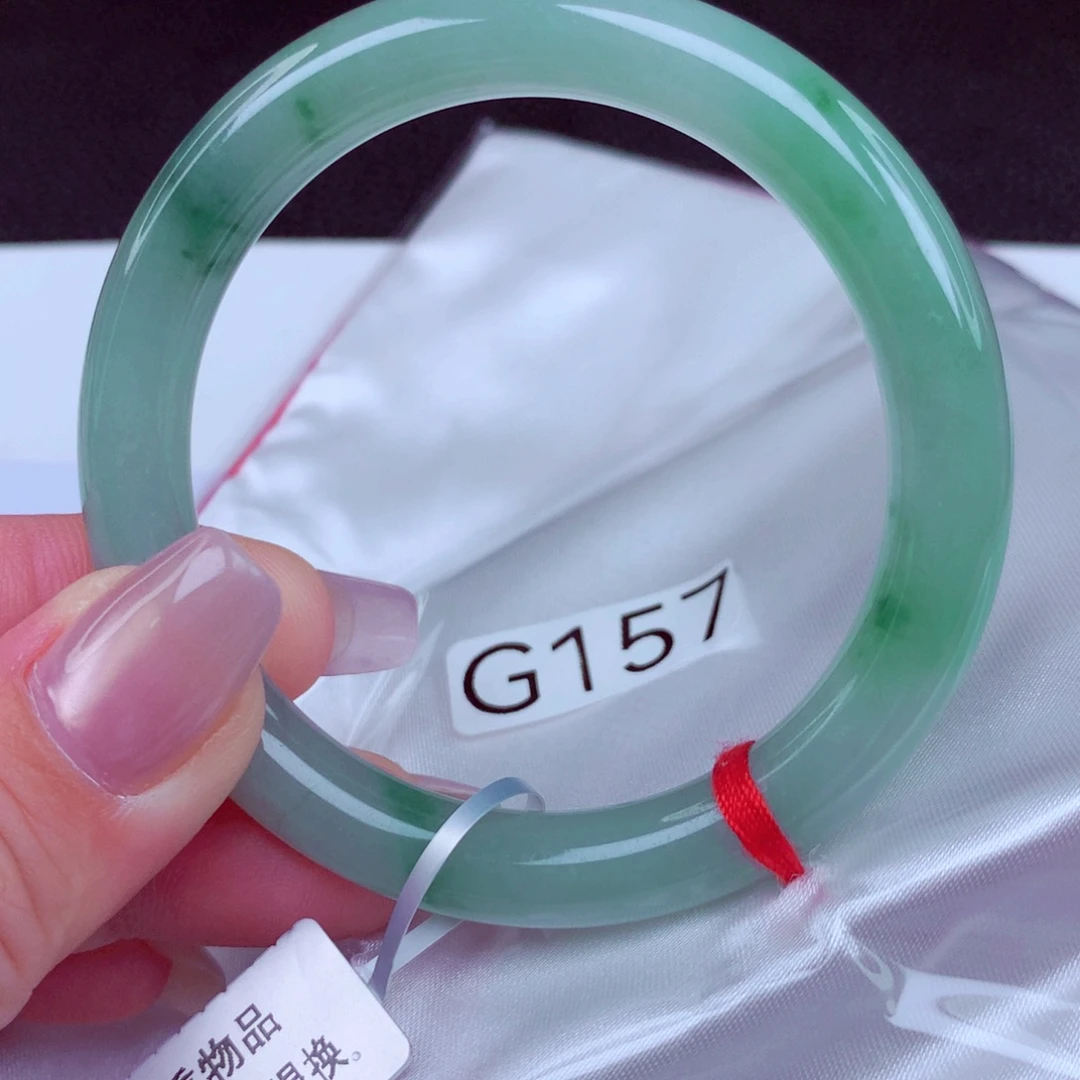 翡翠未镶嵌手镯手镯