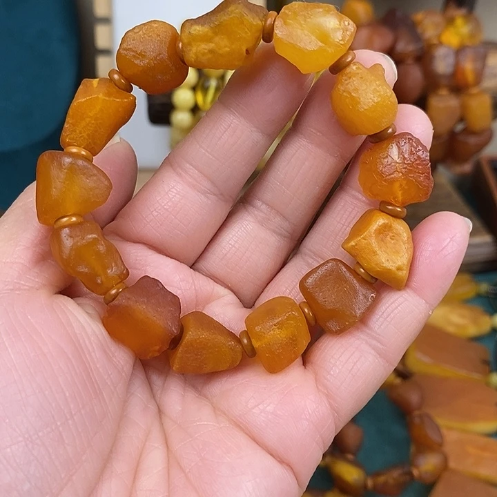 蜜蜡未镶嵌颈饰手串