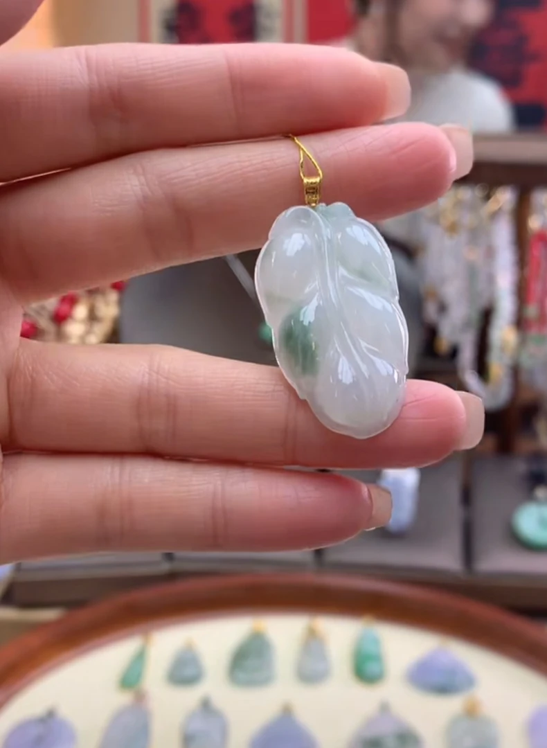 天然缅甸A货吊坠