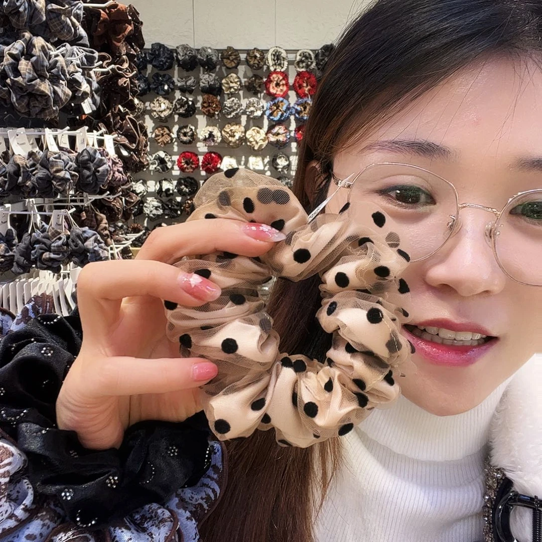 布艺非金属套肠波点浅色