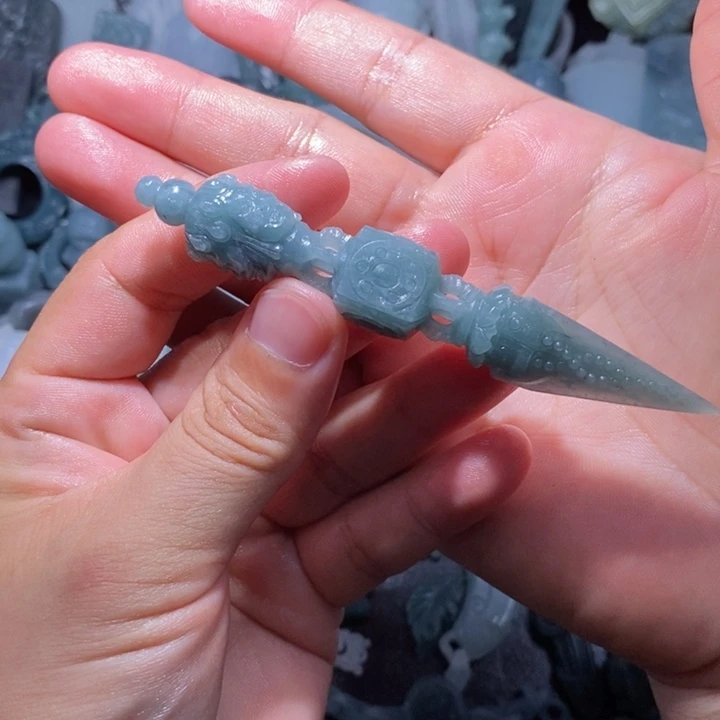 未镶嵌定制翡翠小*狗毛