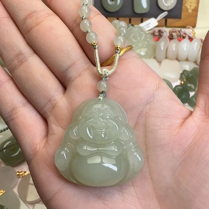 @***友和田玉未镶嵌颈饰