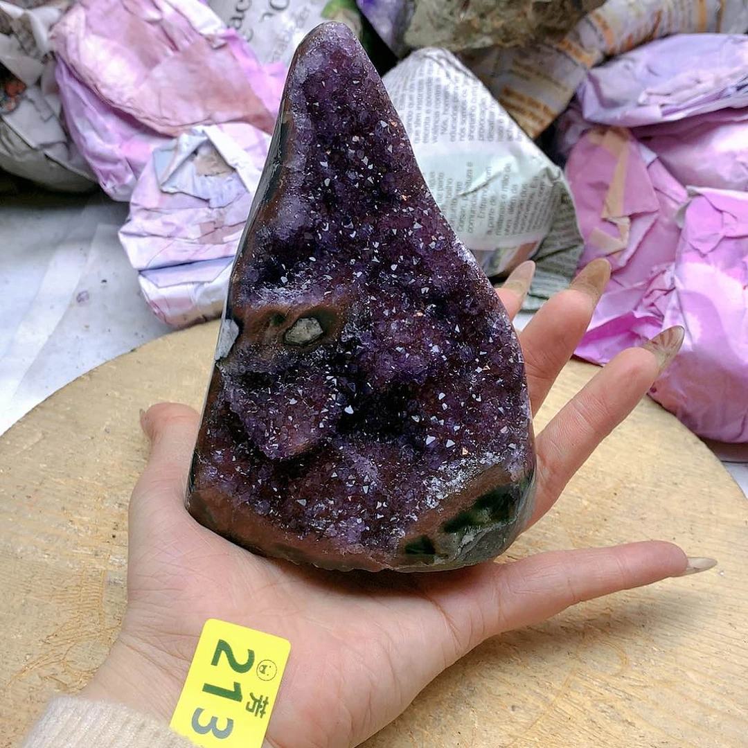 紫晶大型摆件（非配饰）未镶嵌