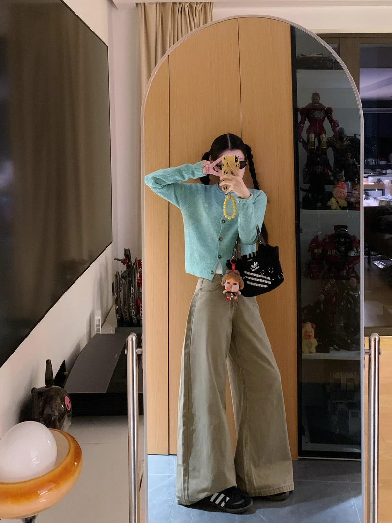 【元黛】韩系ins风绿色针织开衫上衣减龄显瘦高腰卡其色牛仔裤套装