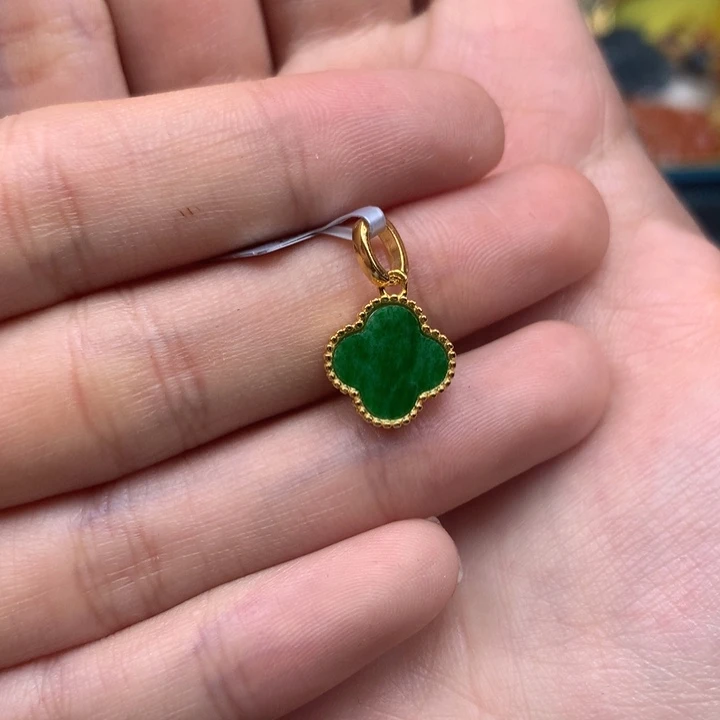 翡翠银S925镶嵌颈饰翡翠