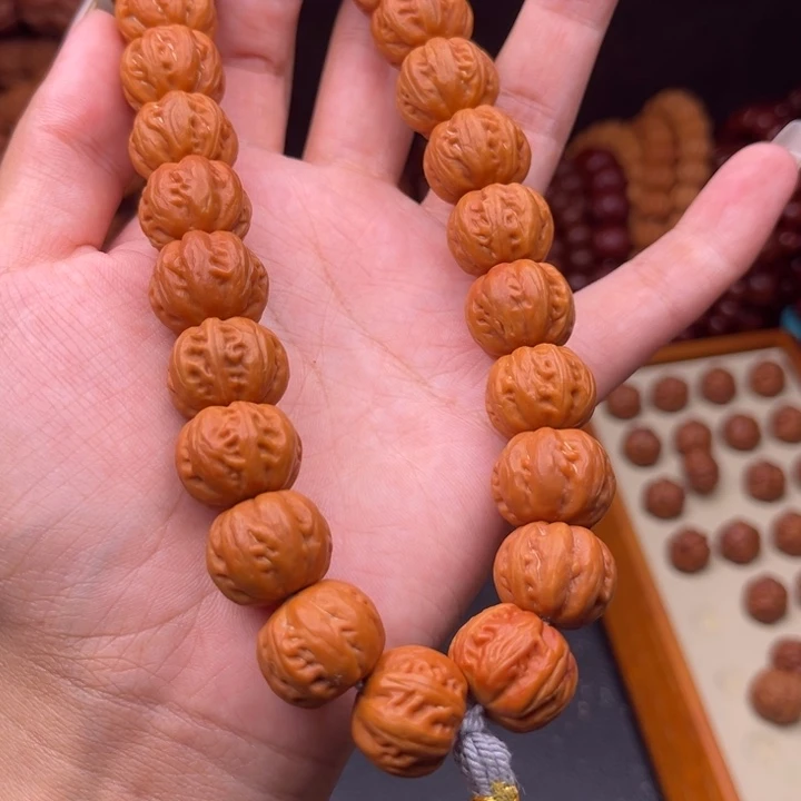 吊坠猴头核桃老麻花八愣手持24颗17尺寸