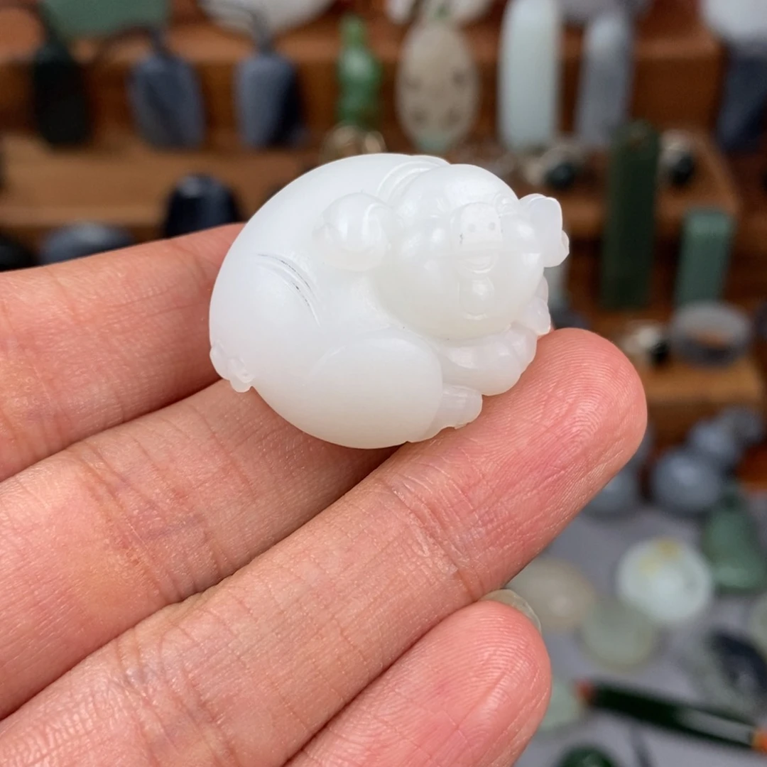 和田玉未镶嵌颈饰刚*