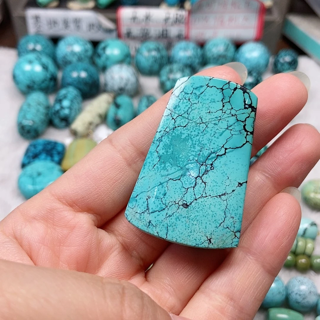绿松石未镶嵌珠宝半成品墨**雨