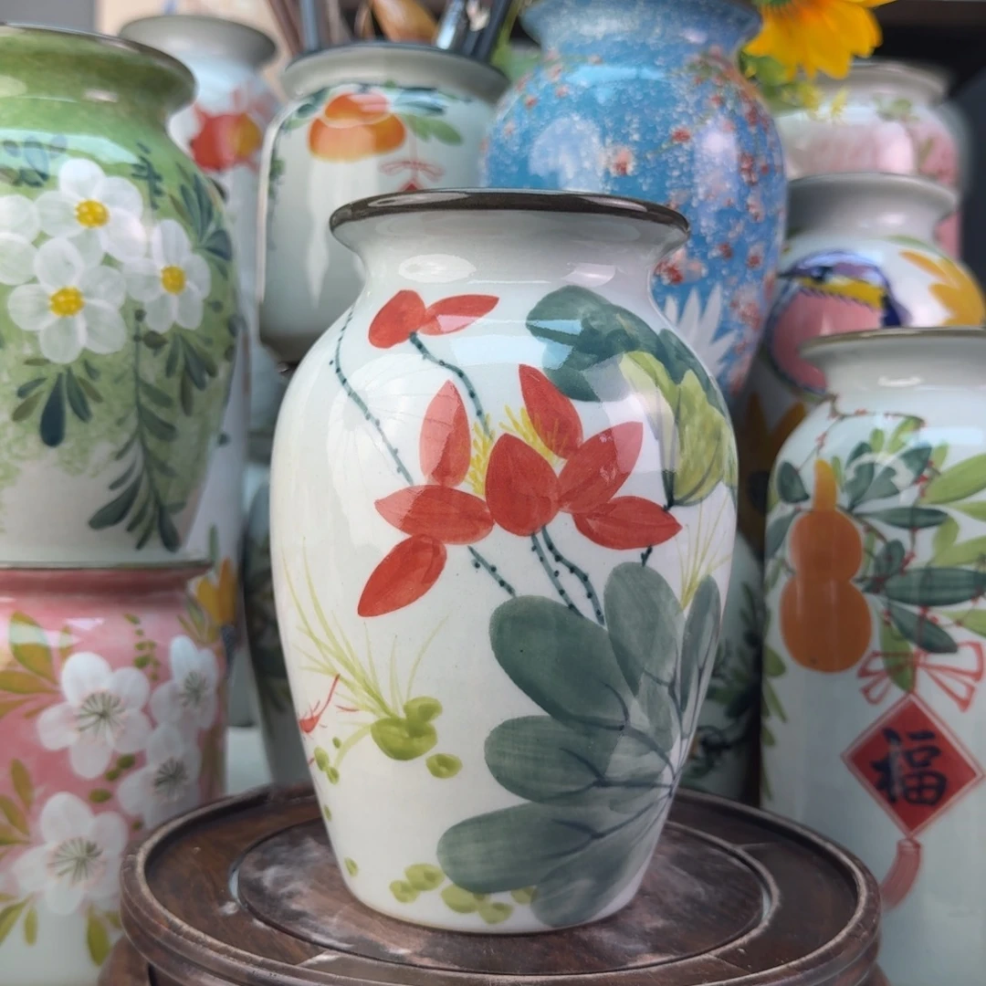 景德镇纯手绘陶瓷花瓶