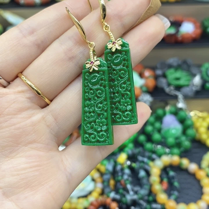 翡翠未镶嵌颈饰耳坠29