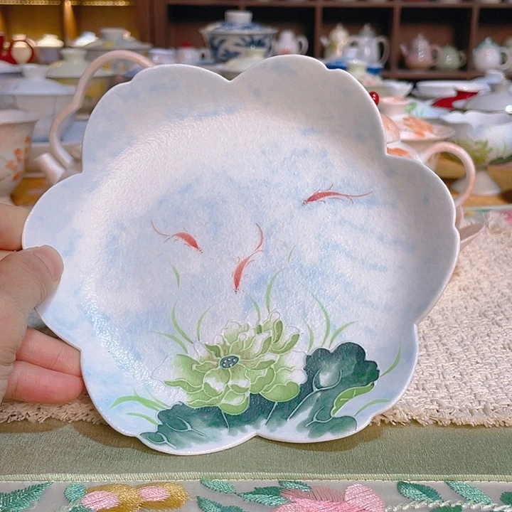 【闪购商品】荷畔映波蓝花边壶承