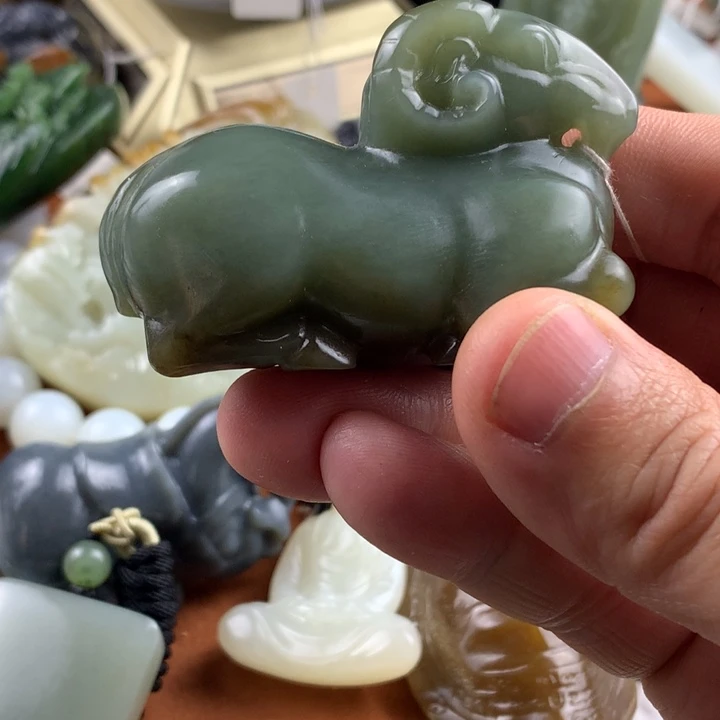 和田玉颈饰未镶嵌5****赵