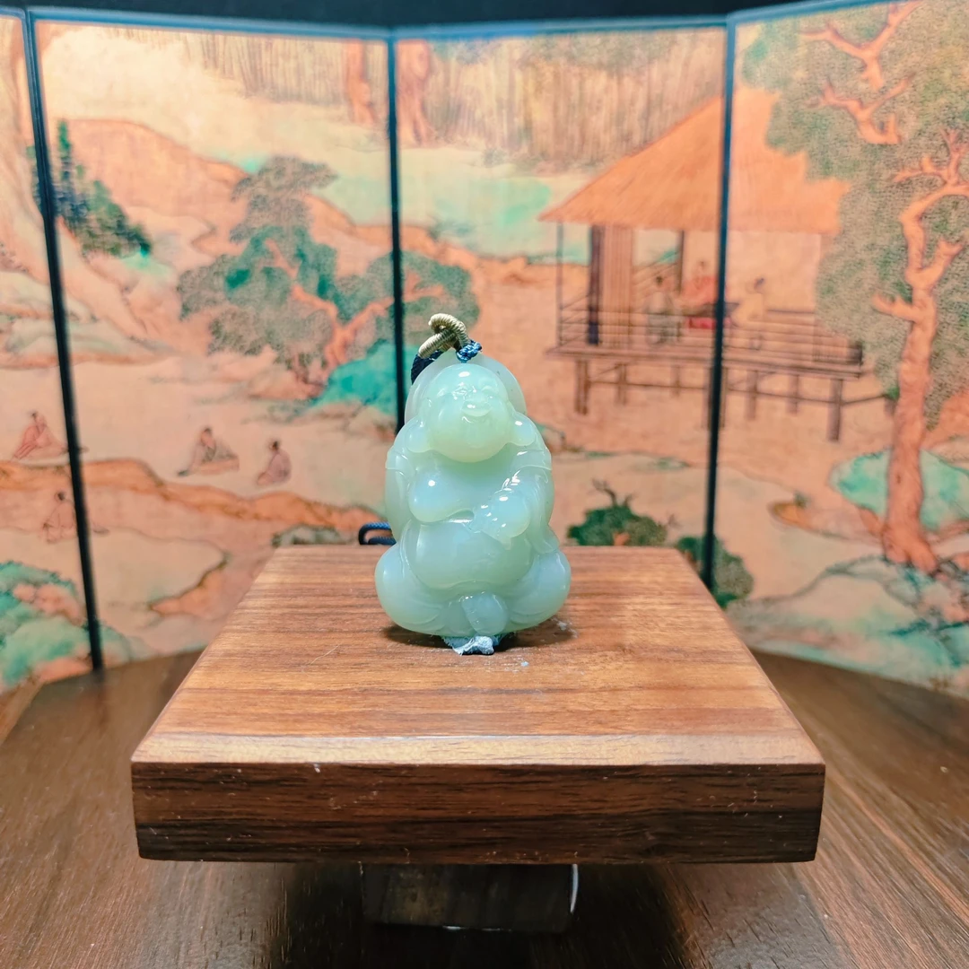 Q和田玉佛公吊坠0053