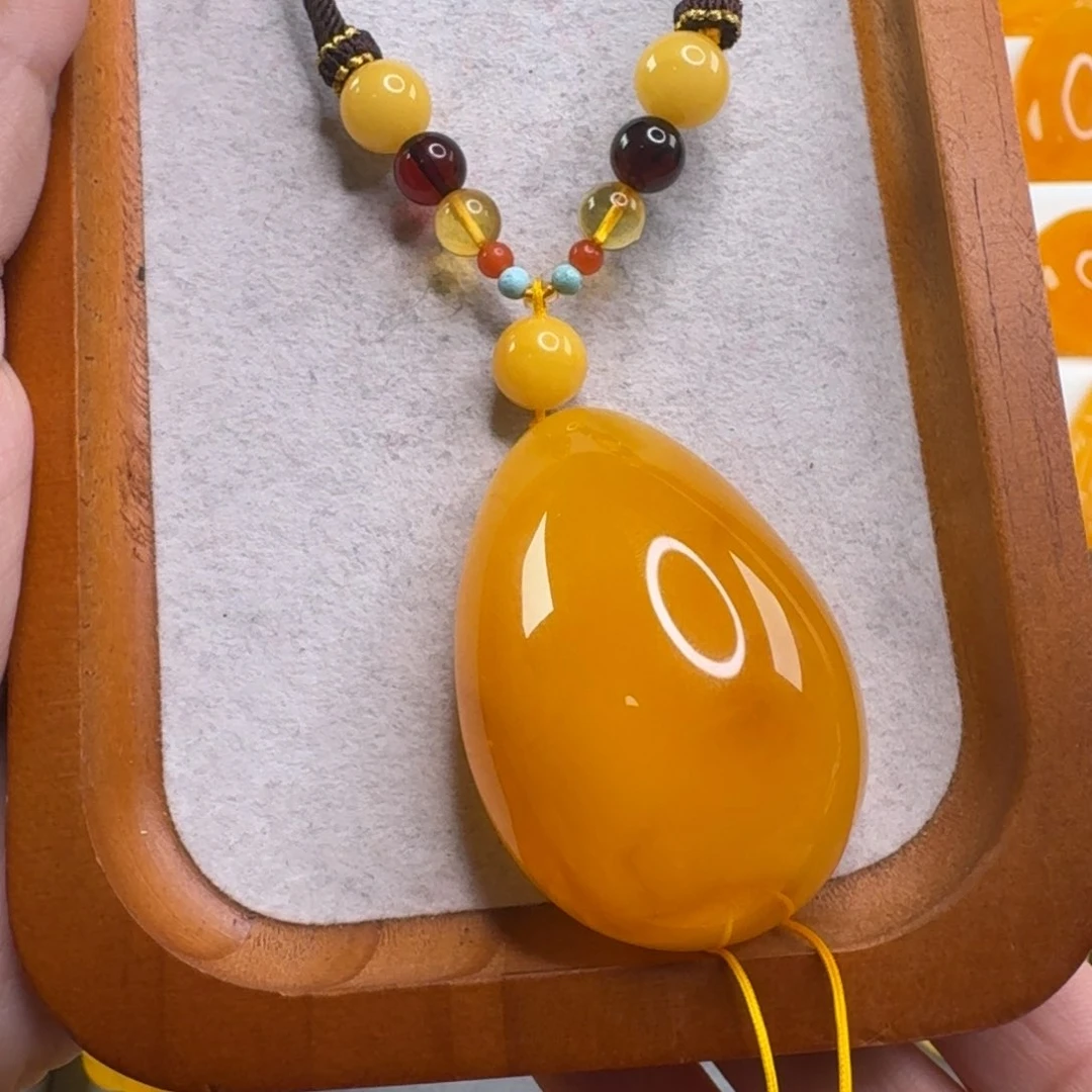 蜜蜡毛衣链未镶嵌