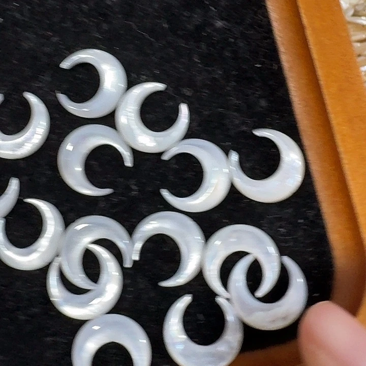 玛瑙/玉髓合金珠宝半成品2个大号中间孔白蝶贝月亮