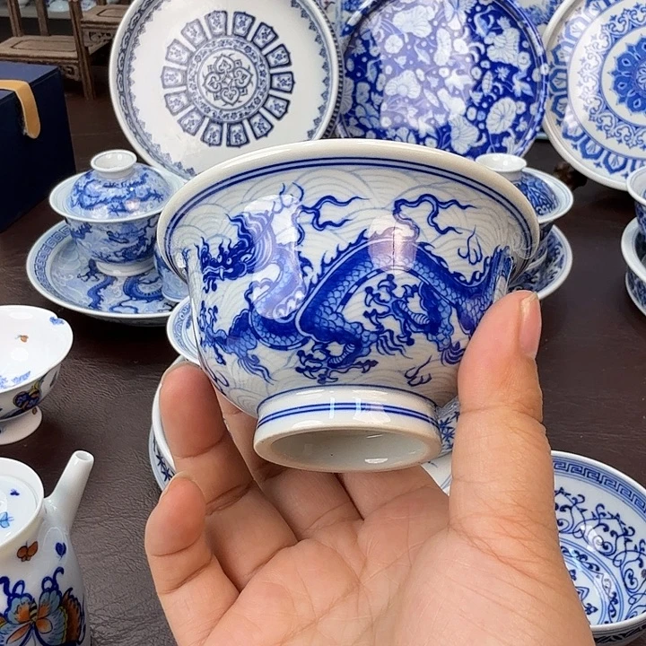 手绘陶瓷福利杯杯