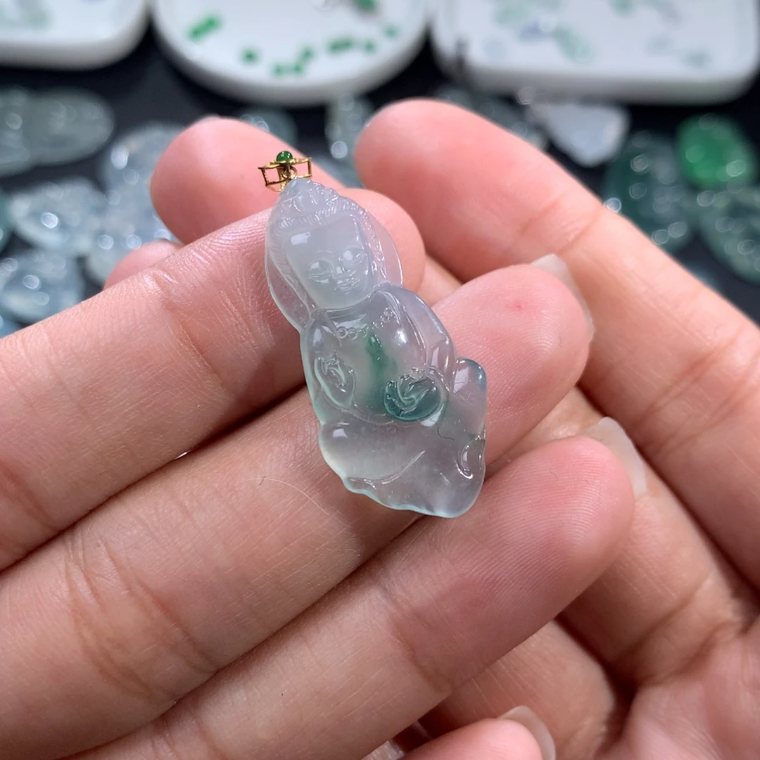 翡翠裸石18K金镶嵌宝宝佛