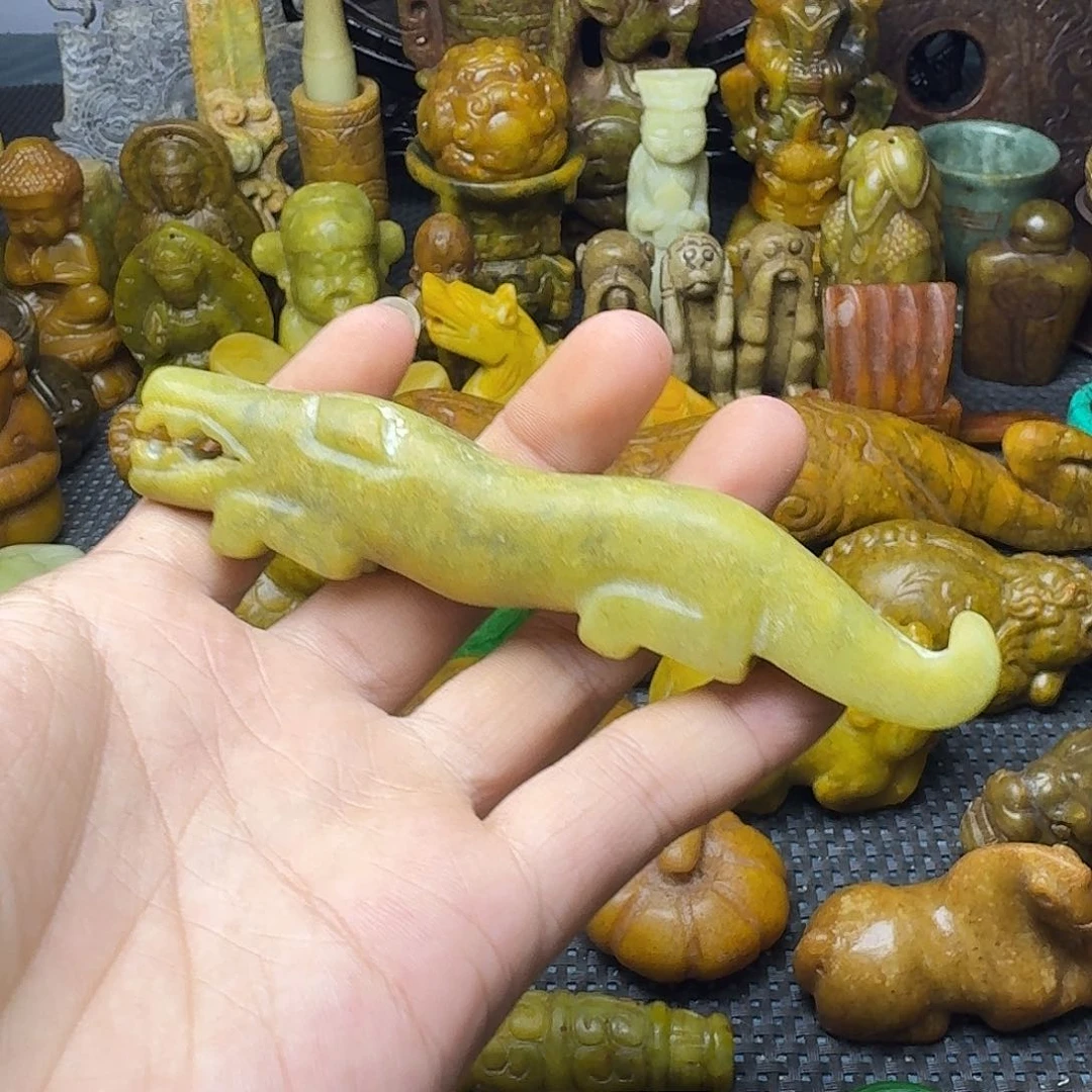 白玉菩提吊坠。。。