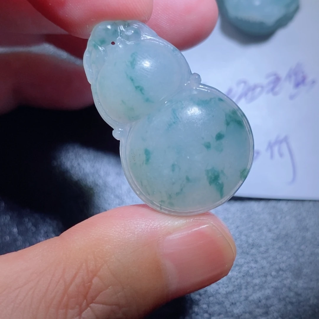 定制翡翠未镶嵌毛货