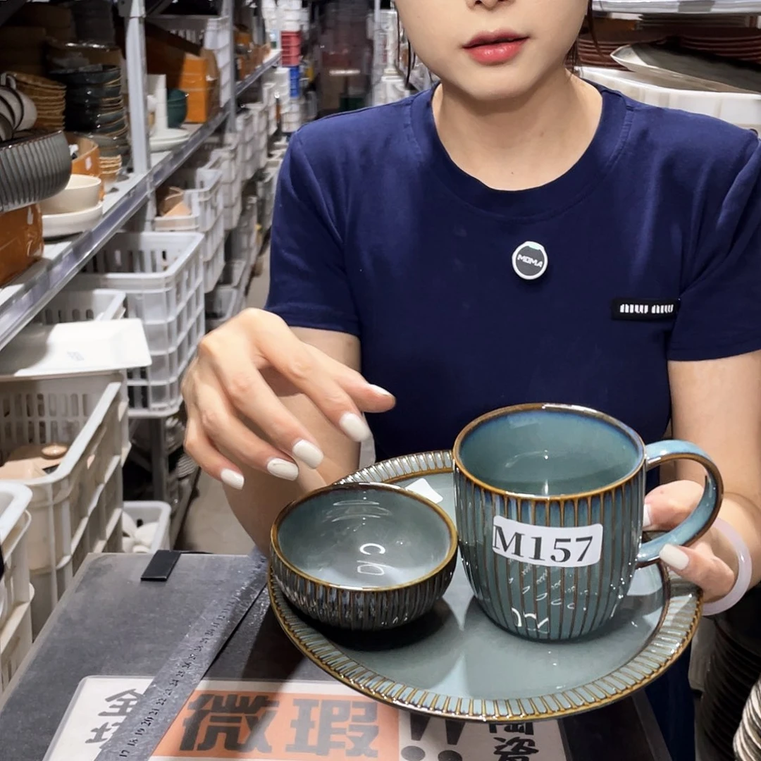 瓷片008           2碗2杯2盘