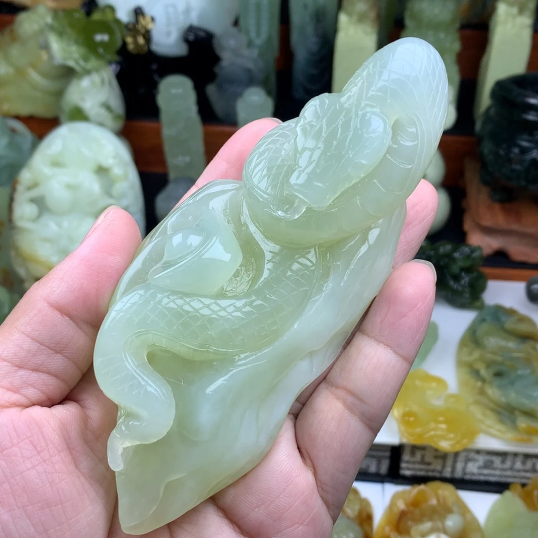 岫玉手把件未镶嵌