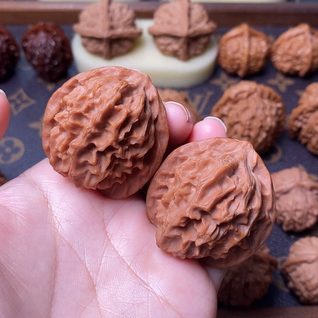 桃核吊坠全品龙鳞39尺