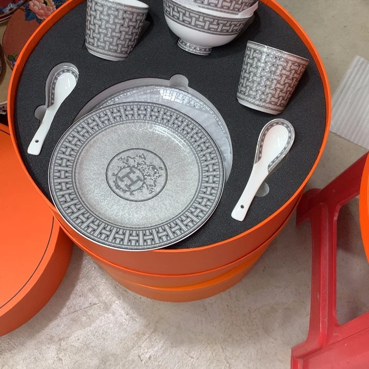 瓷片全套的都有了吧