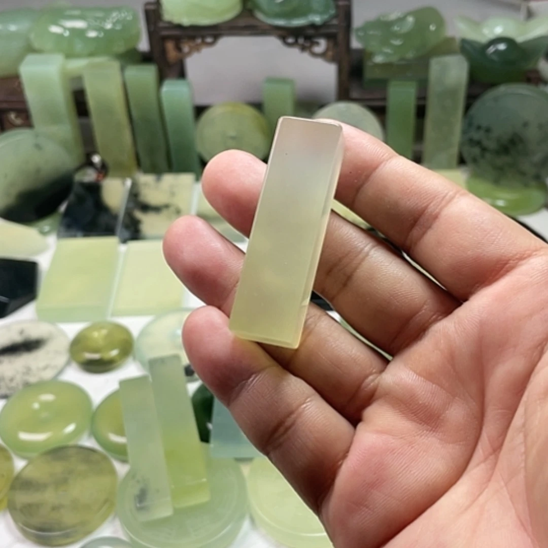 【闪购商品】未镶嵌岫玉挂件§