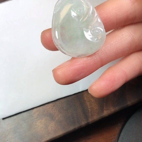 翡翠未镶嵌颈饰缅甸A货，每天下午1点半开播