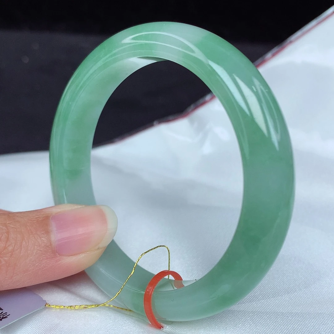 翡翠手镯未镶嵌53圈0008