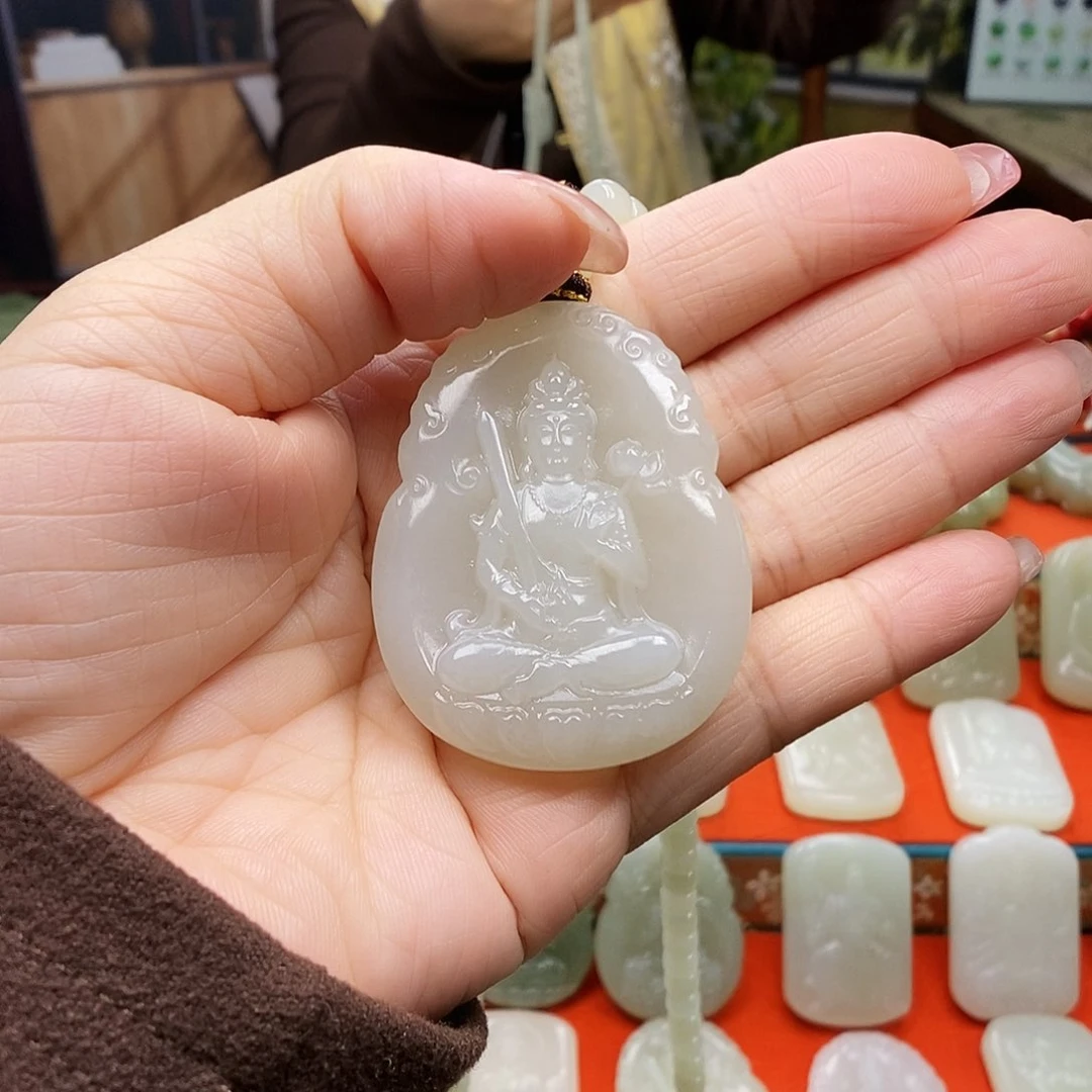 颈饰未镶嵌和田玉路***过