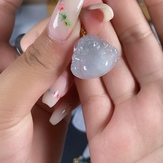 翡翠未镶嵌颈饰贵****型天然翡翠