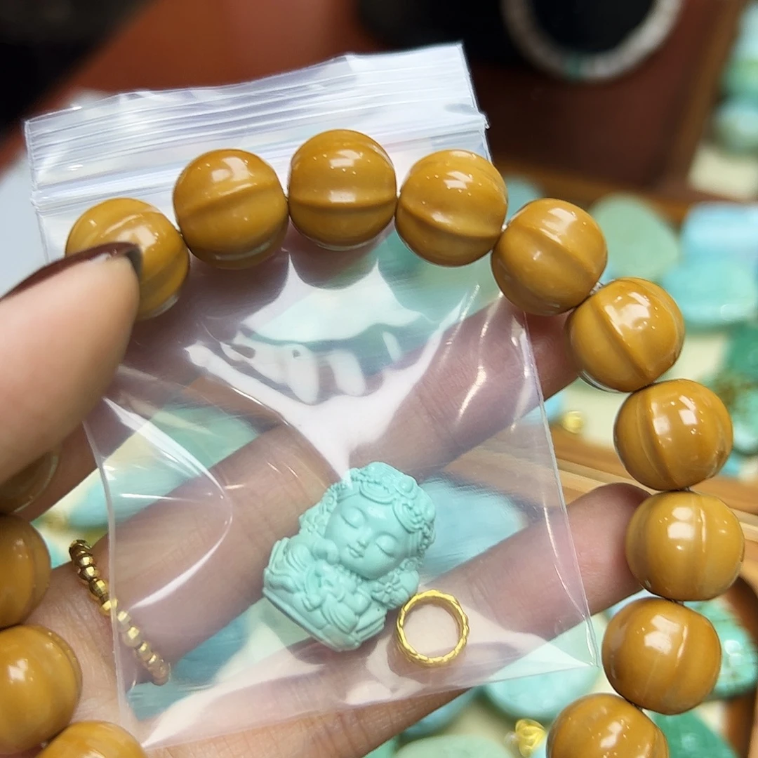 白***力猴头核桃吊坠猴头核桃