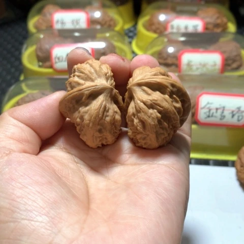 吊坠文玩核桃野狼半壁