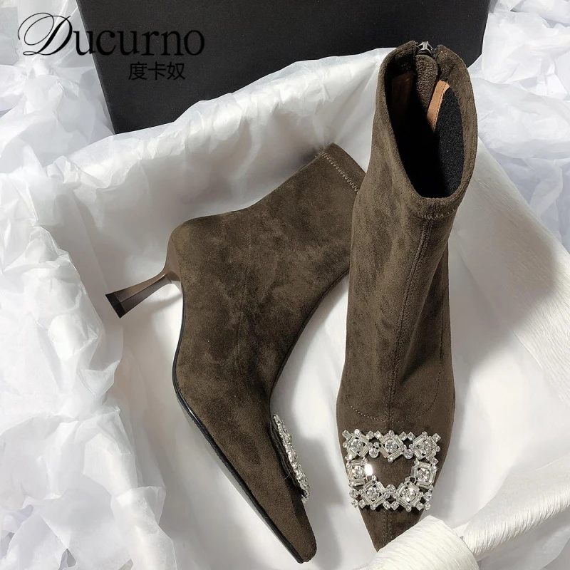 度卡奴 法式小众 2025高跟水钻韩版瘦瘦弹力短筒通勤百搭靴子女