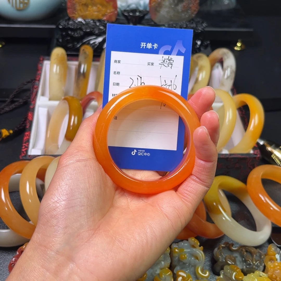 石英质玉（黄龙玉）手镯未镶嵌芙**姐