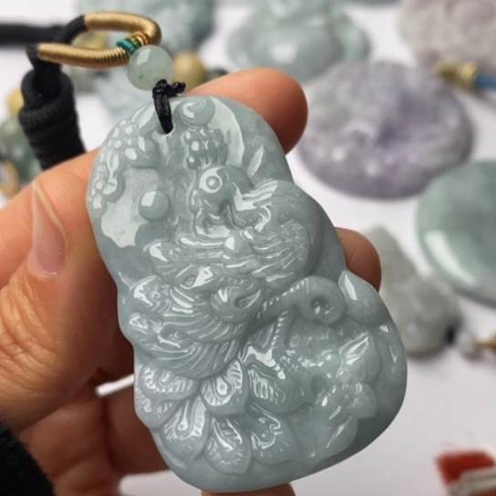 翡翠未镶嵌挂件翡翠