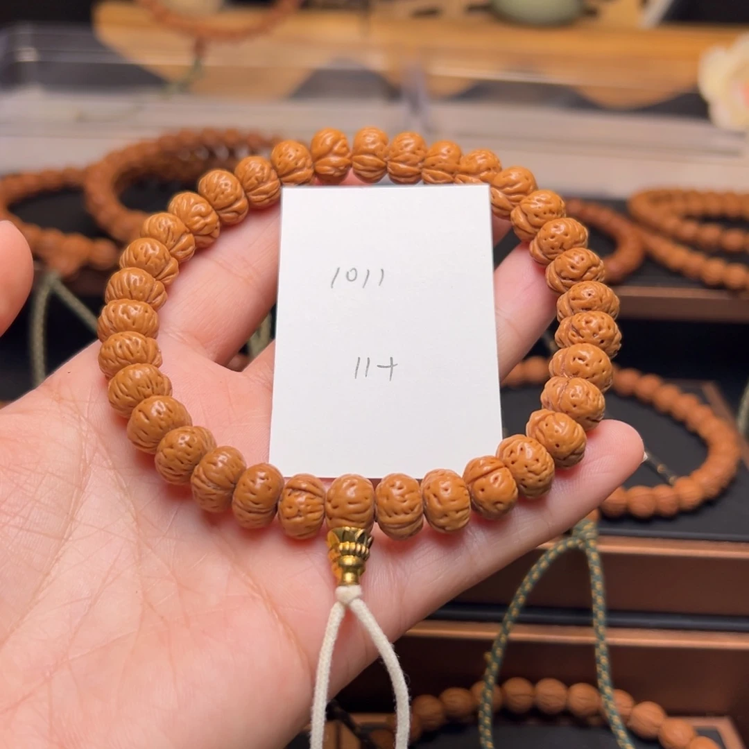 空***空木质类蟠桃手持11左右