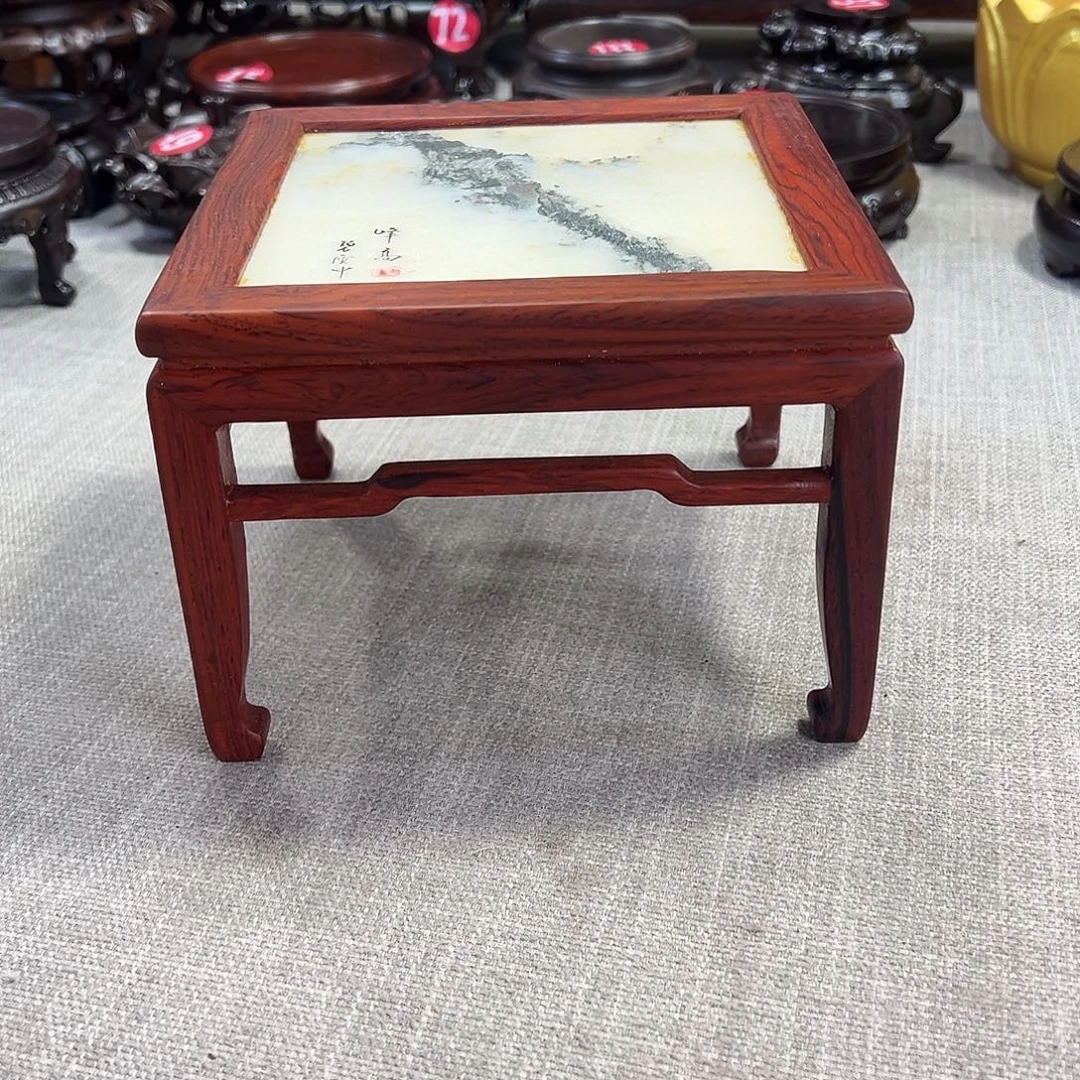 红木底座精雕工艺品