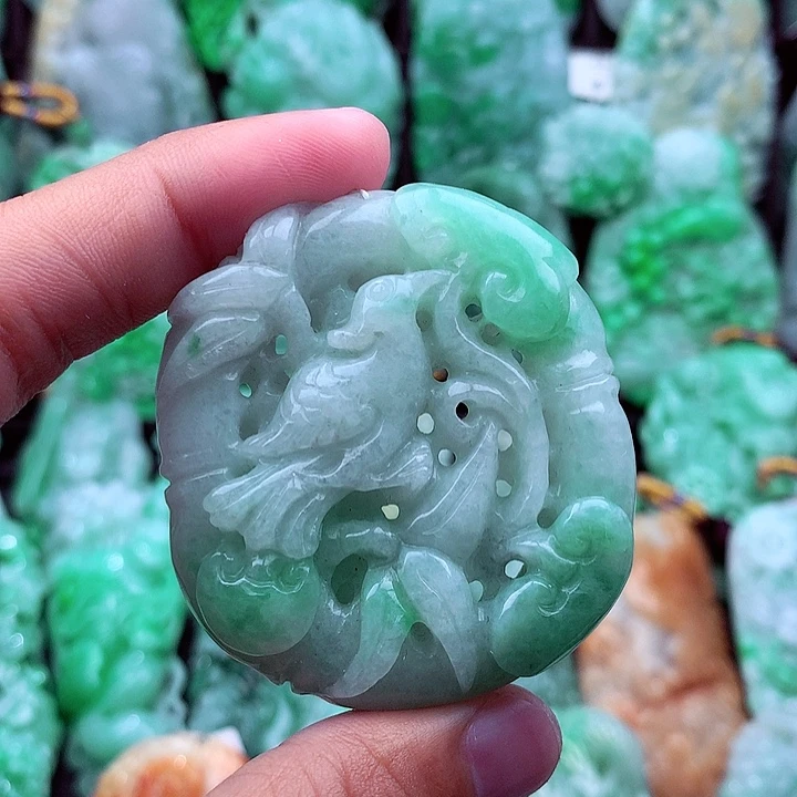 翡翠吊坠(不含链)未镶嵌