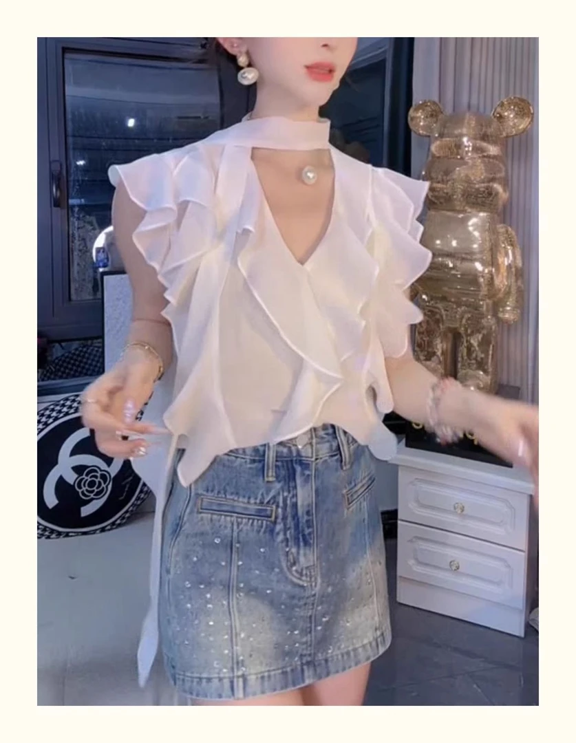 法式轻熟风气质V领无袖衬衫女装夏季新款特别致上衣