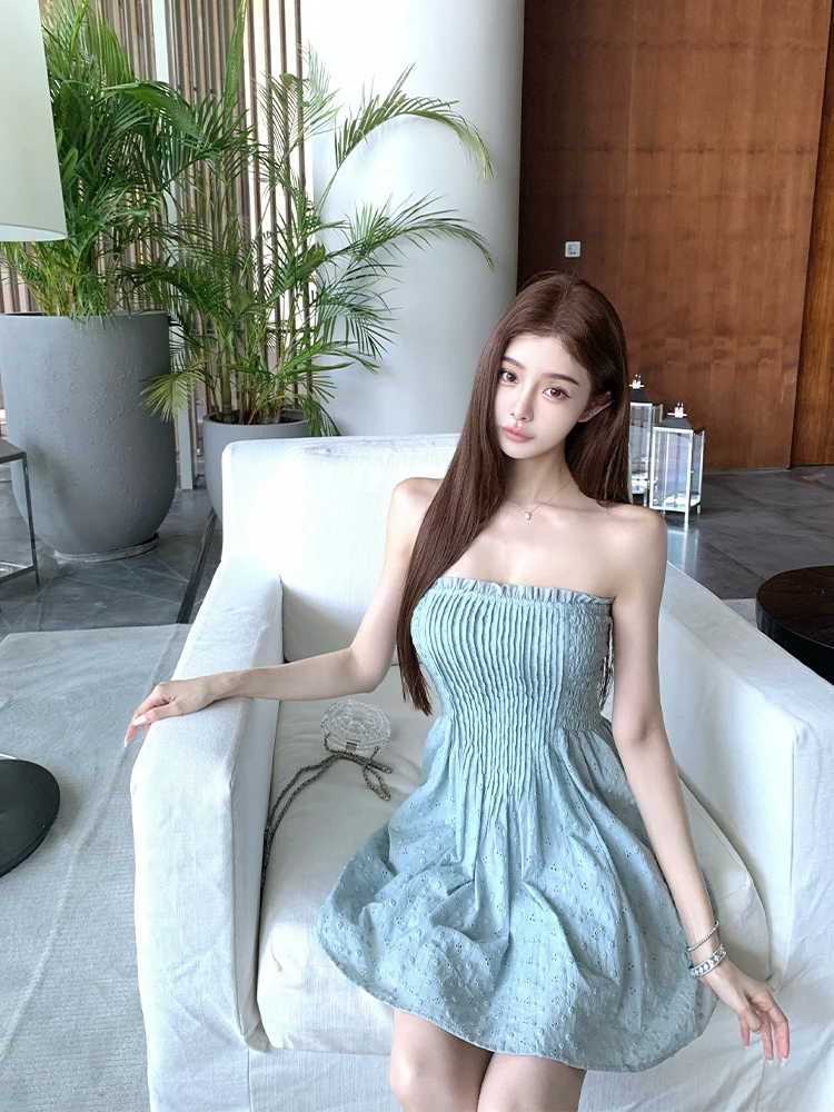 海盐气泡水 纯欲风辣妹性感一字肩抹胸连衣裙收腰显瘦伞摆短裙女