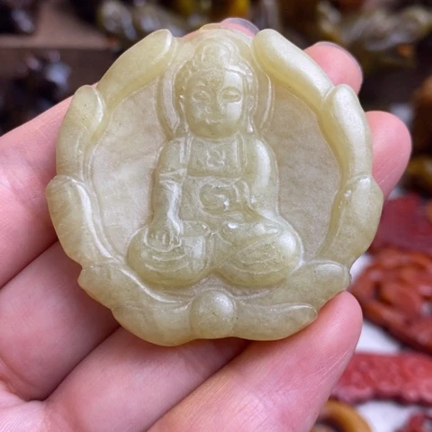 未镶嵌蛇纹石玉颈饰45