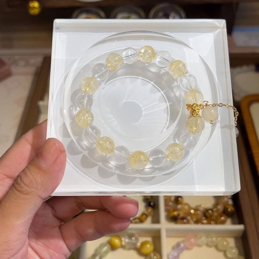 水晶手链未镶嵌三*?天然水晶