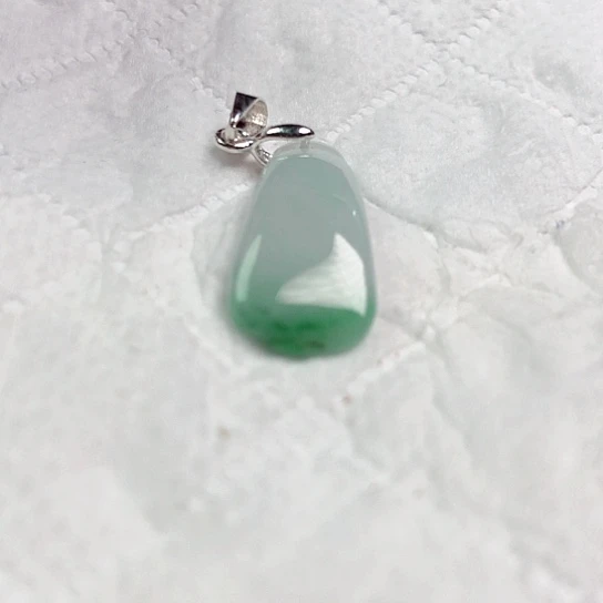 翡翠颈饰未镶嵌派*可吊坠