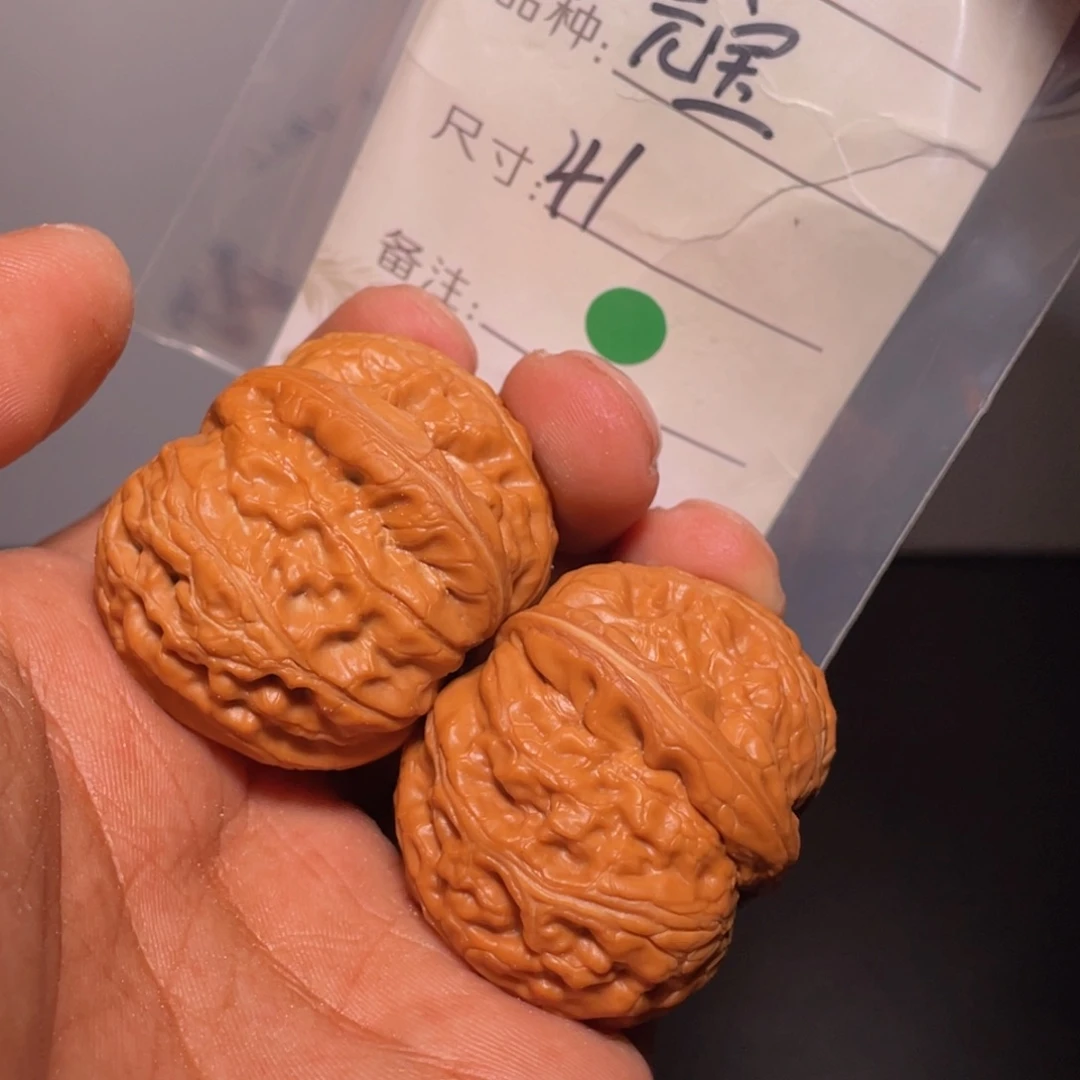 文玩核桃吊坠文玩核桃