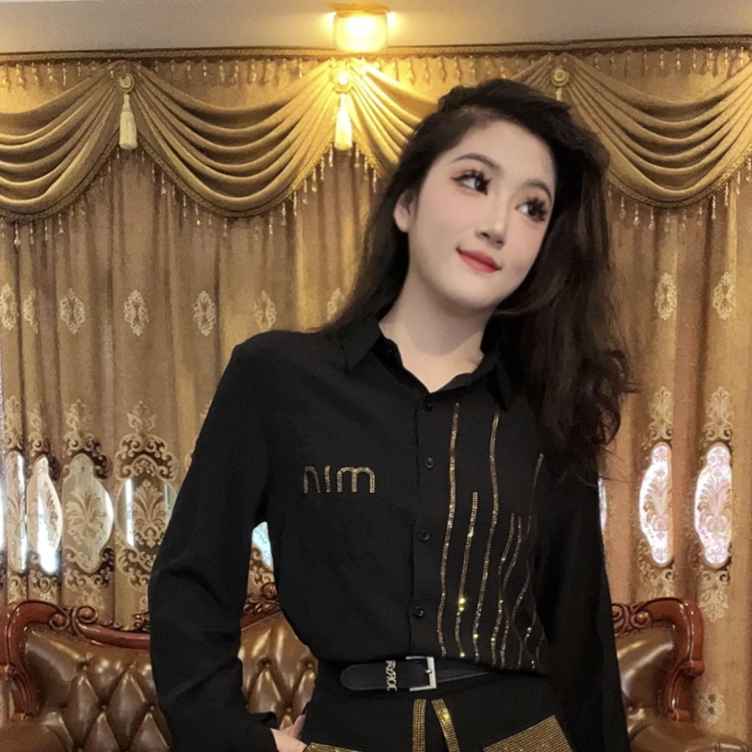 2025轻职风设计感打底设计师长袖衬衫开衫衬衣打底衫修身常规款