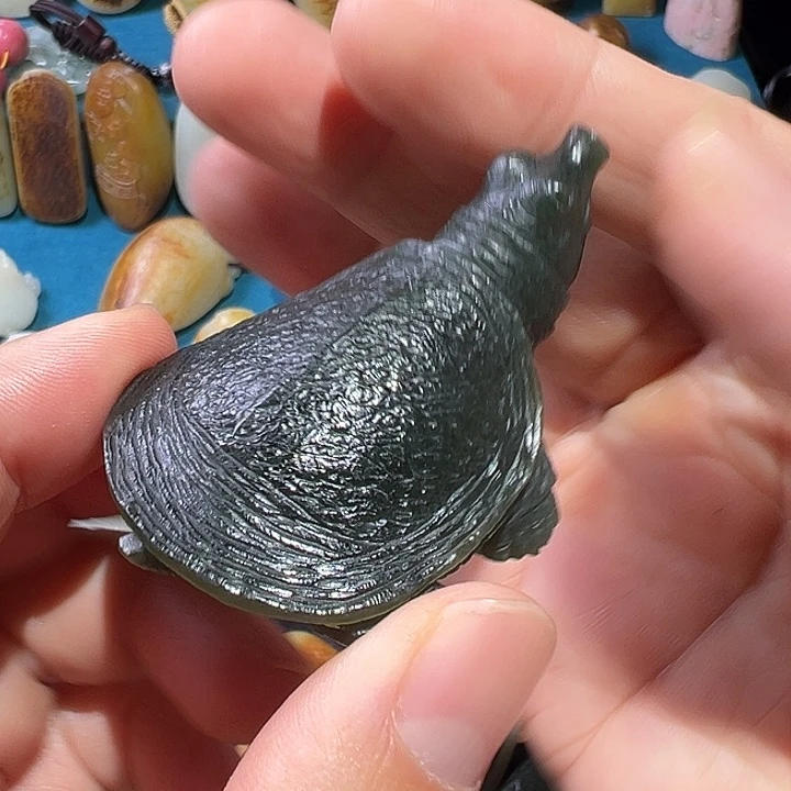 和田玉未镶嵌吊坠(不含链)