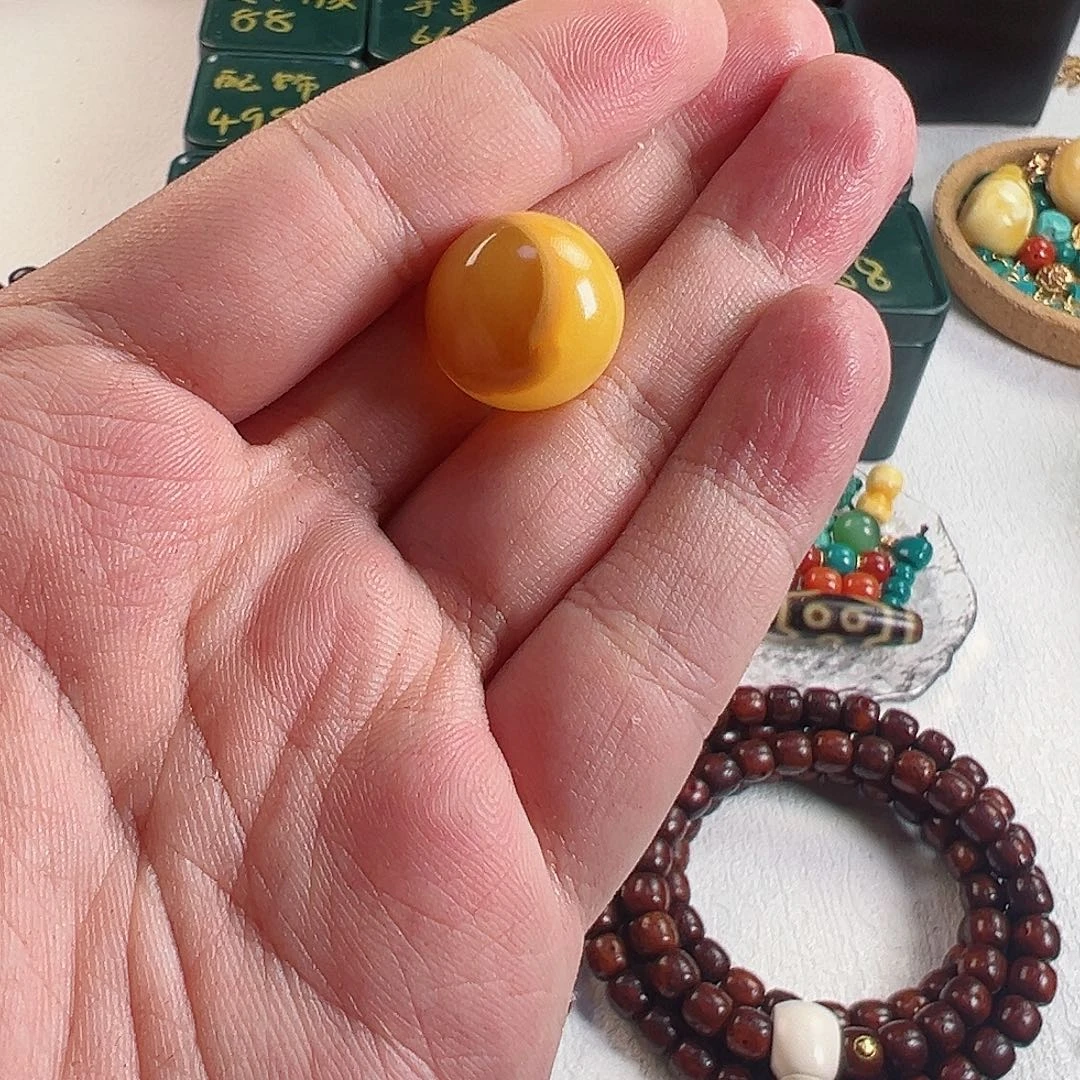 琥珀未镶嵌裸石蜜蜡
